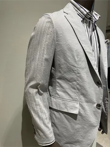 JOSEPH ABBOUD 伊津野 コーディネート画像