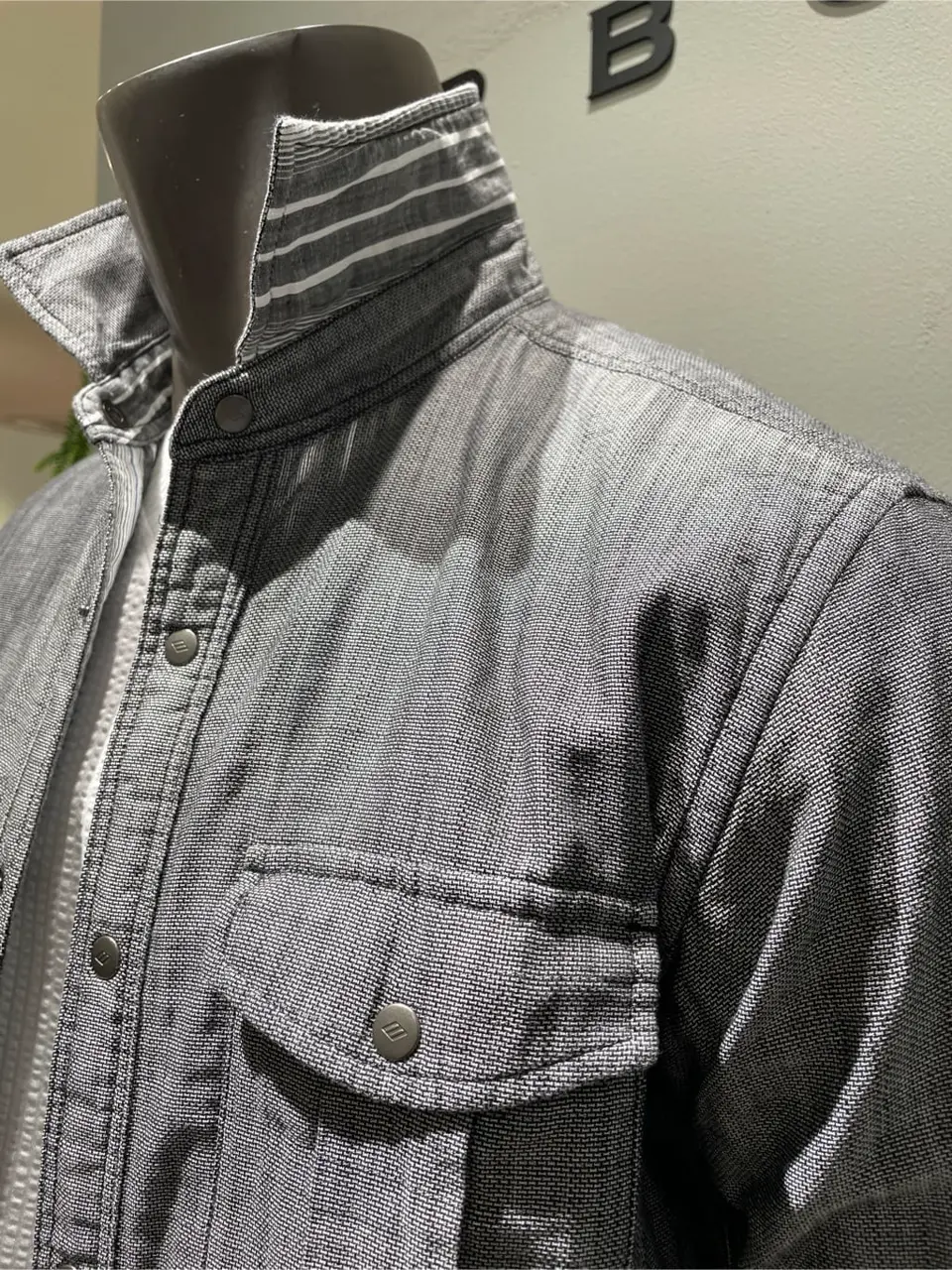 JOSEPH ABBOUD 伊津野 コーディネート画像