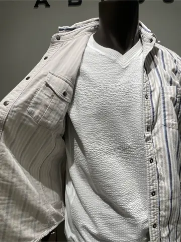 JOSEPH ABBOUD 伊津野 コーディネート画像