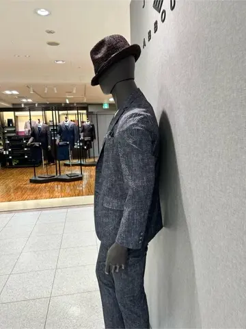 JOSEPH ABBOUD 上田 コーディネート画像