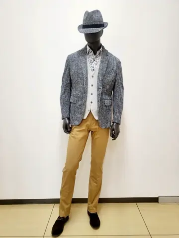 JOSEPH ABBOUD 亀井 コーディネート画像