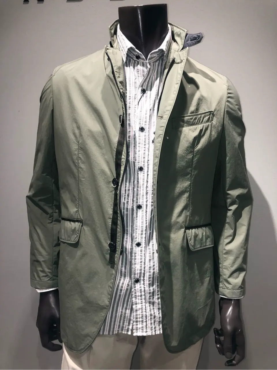 JOSEPH ABBOUD 川田 コーディネート画像