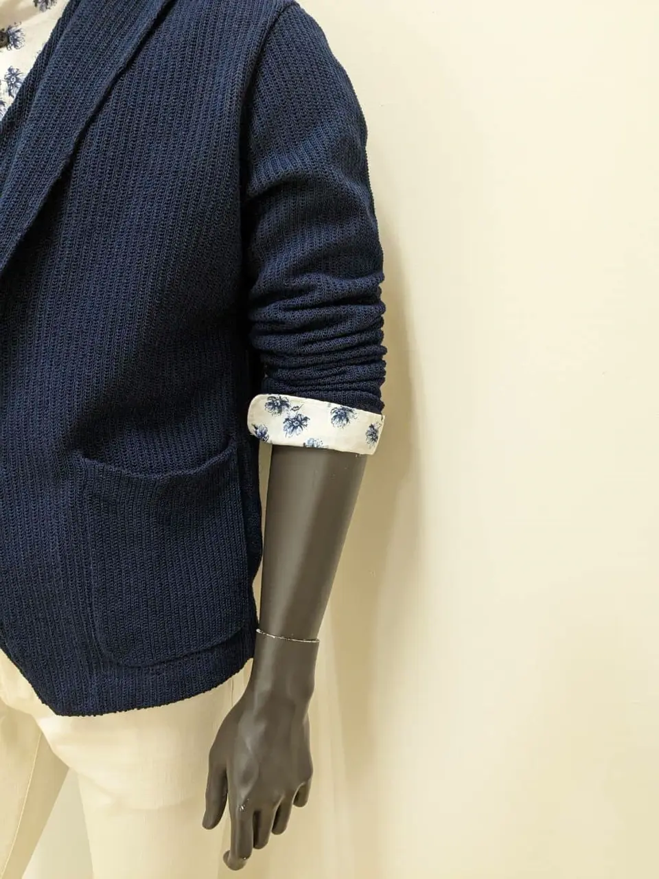 JOSEPH ABBOUD 大久 コーディネート画像