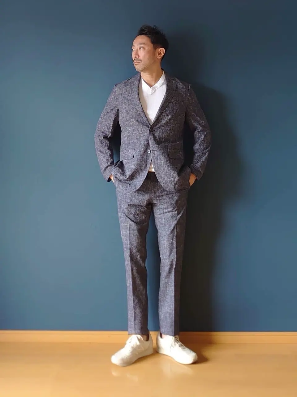 JOSEPH ABBOUD 安東 コーディネート画像