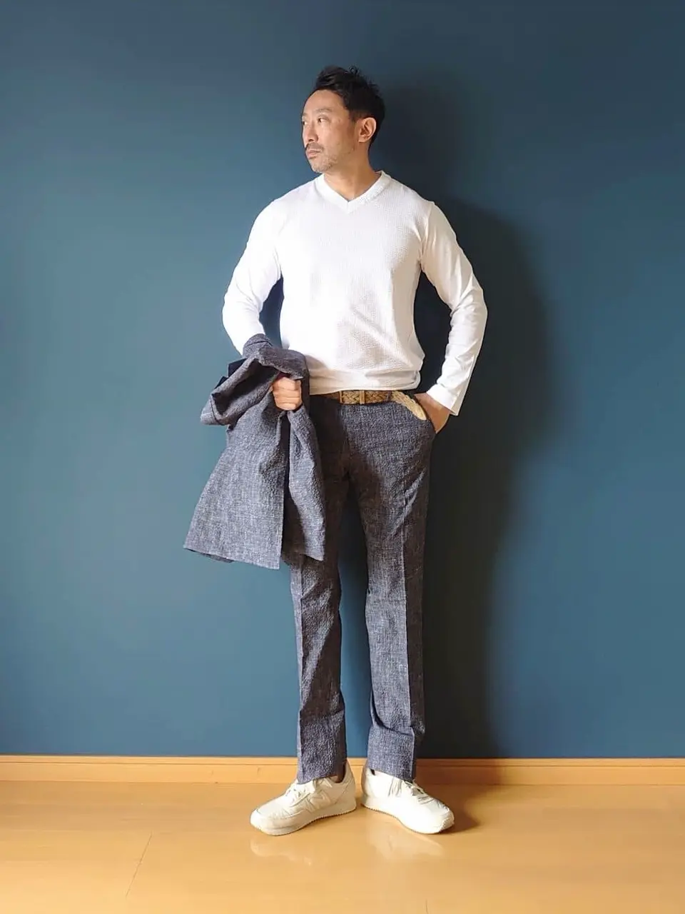 JOSEPH ABBOUD 安東 コーディネート画像