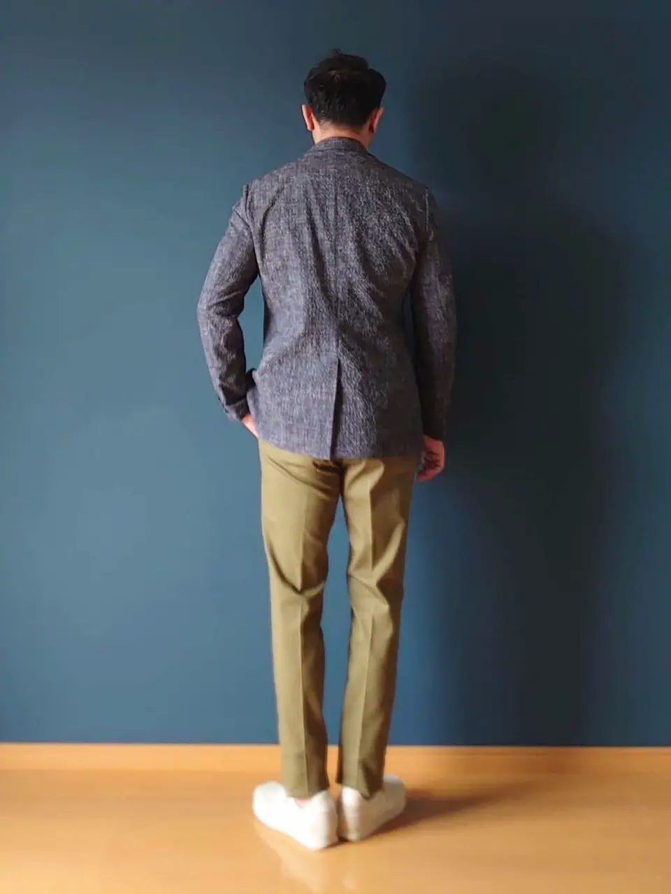 JOSEPH ABBOUD 安東 コーディネート画像