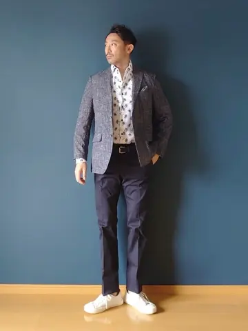 JOSEPH ABBOUD 安東 コーディネート画像