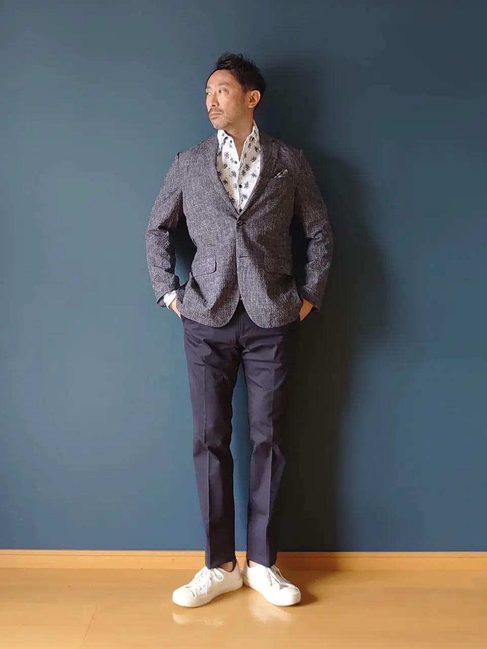 JOSEPH ABBOUD 安東 コーディネート画像