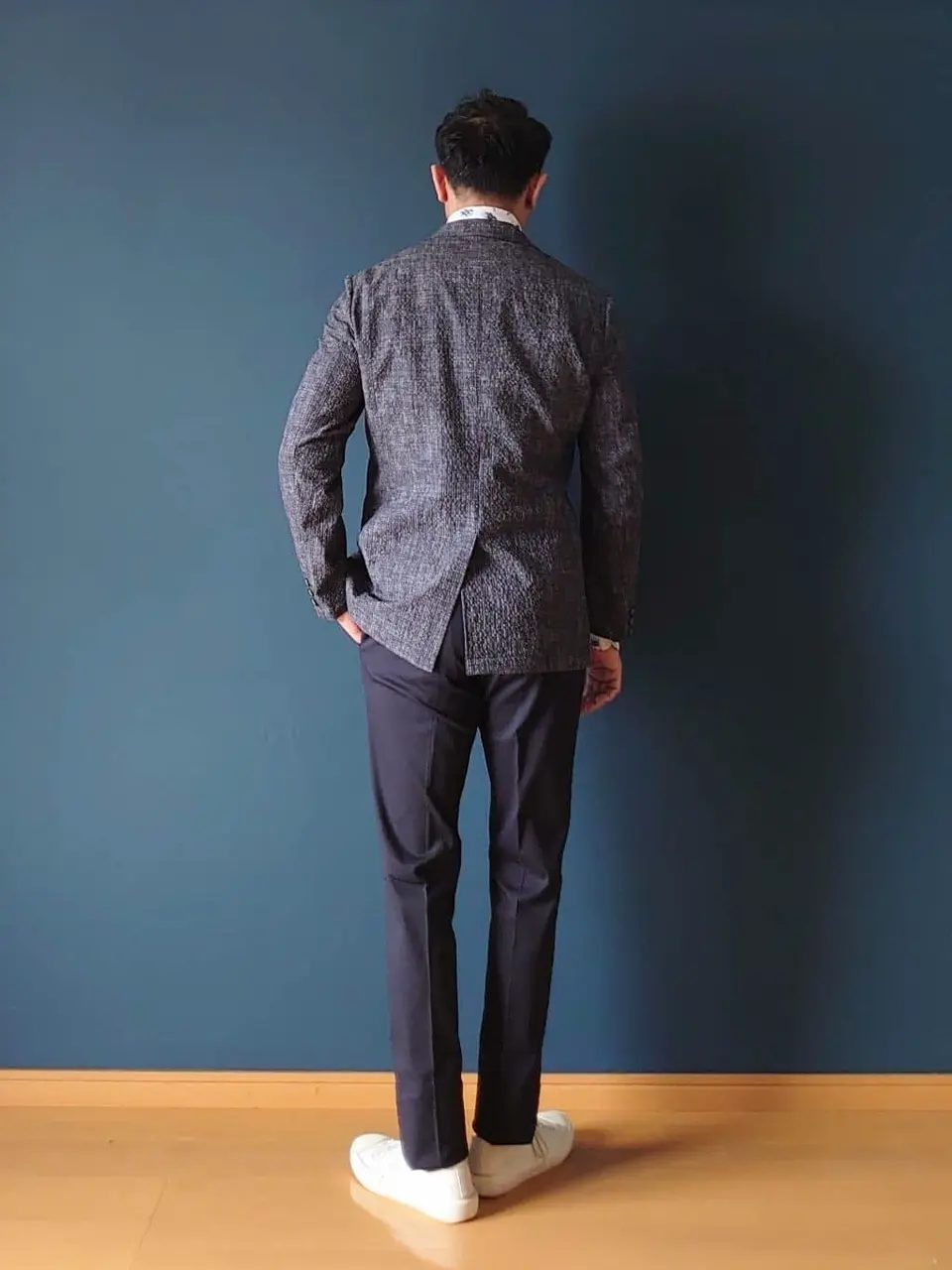 JOSEPH ABBOUD 安東 コーディネート画像