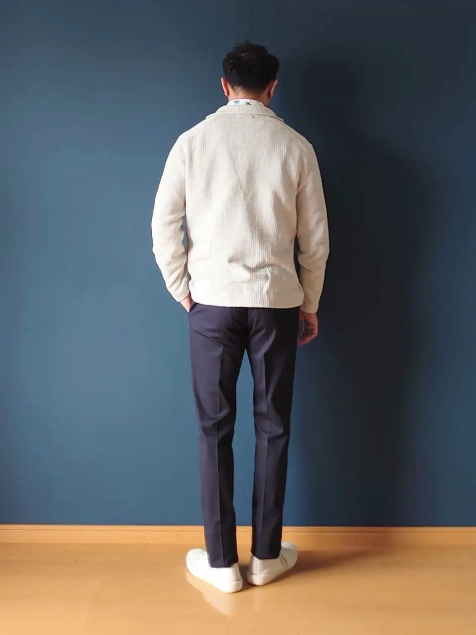 JOSEPH ABBOUD 安東 コーディネート画像