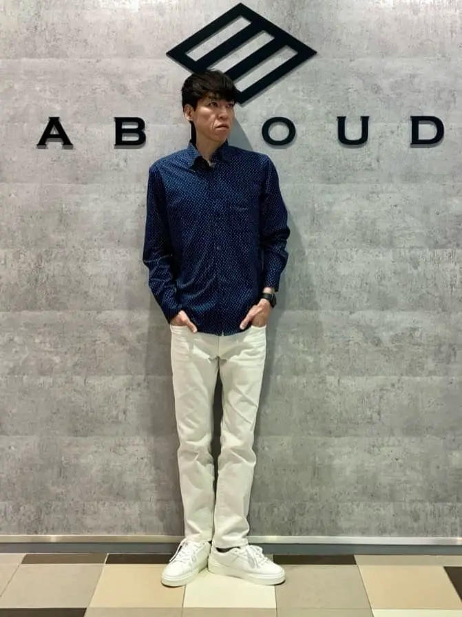 JOSEPH ABBOUD 足立 コーディネート画像