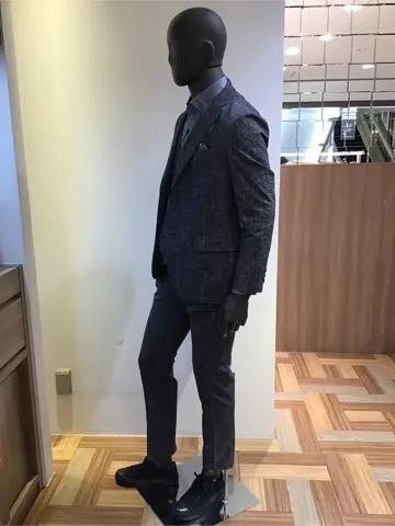 JOSEPH ABBOUD 小城 コーディネート画像