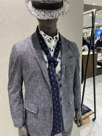 JOSEPH ABBOUD たかい　かおり コーディネート画像