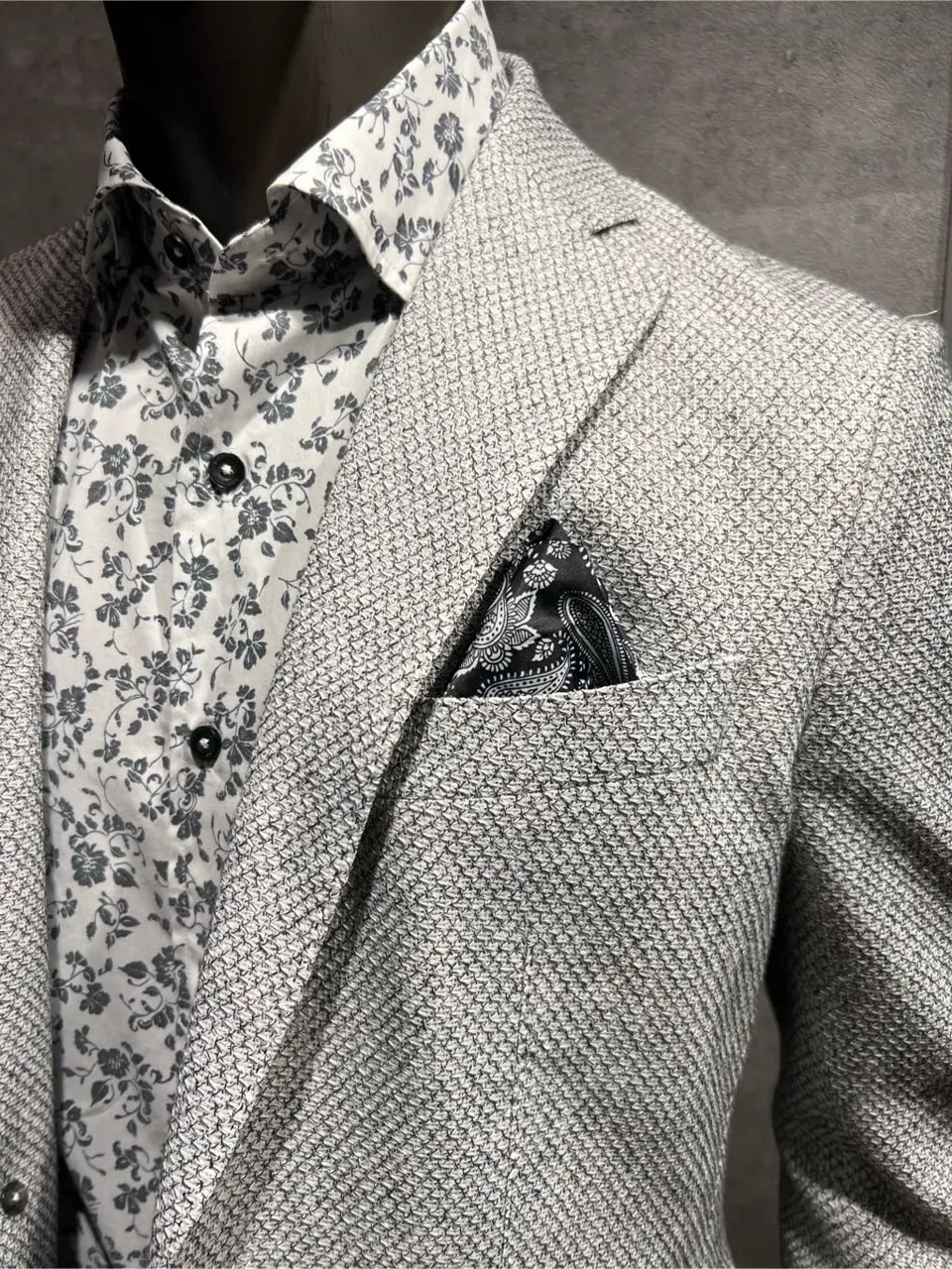 JOSEPH ABBOUD 上條 コーディネート画像