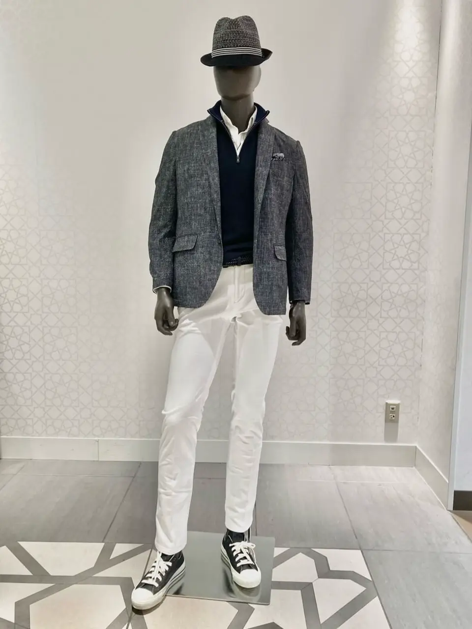 JOSEPH ABBOUD 石川 コーディネート画像