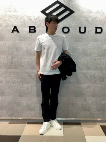 JOSEPH ABBOUD 足立 コーディネート画像