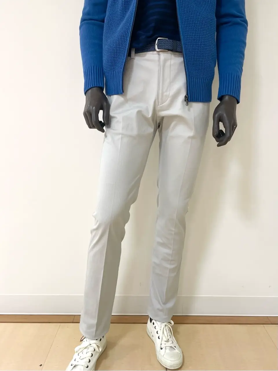 JOSEPH ABBOUD 金本 コーディネート画像