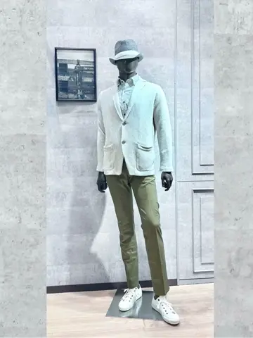 JOSEPH ABBOUD 二澤 コーディネート画像