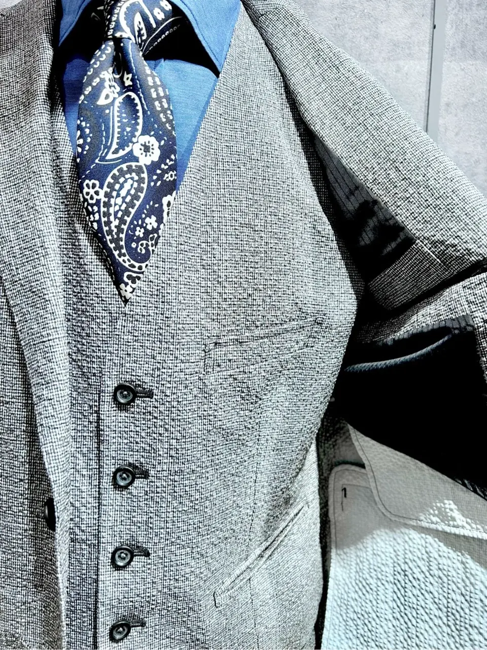 JOSEPH ABBOUD 二澤 コーディネート画像