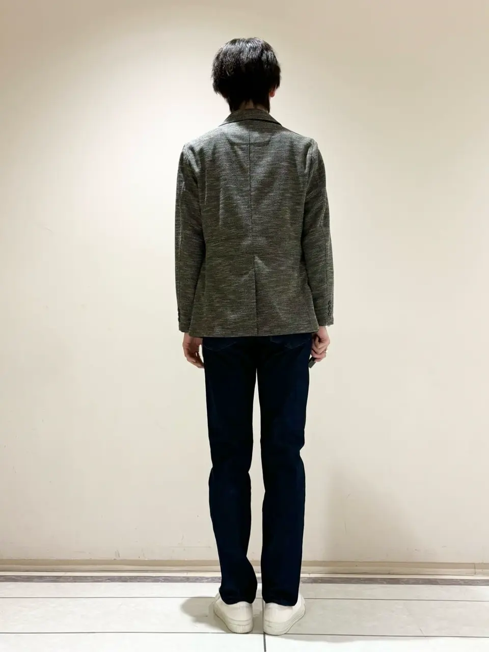 JOSEPH ABBOUD 近藤 コーディネート画像