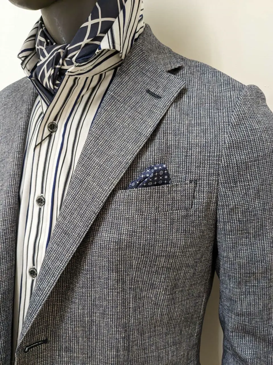 JOSEPH ABBOUD 大久 コーディネート画像