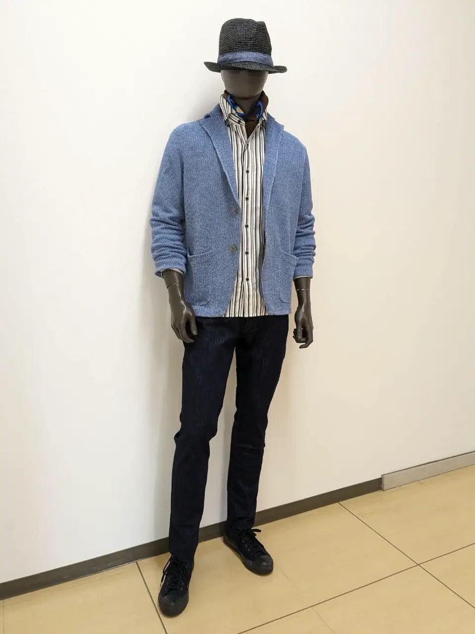 JOSEPH ABBOUD 大久 コーディネート画像