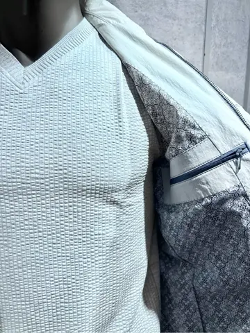 JOSEPH ABBOUD 二澤 コーディネート画像