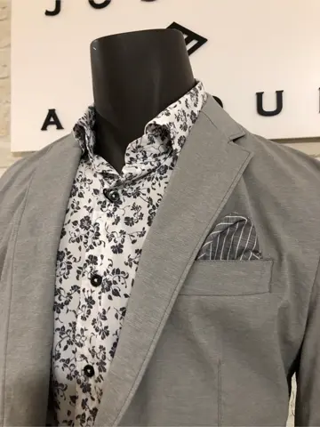 JOSEPH ABBOUD 山口 コーディネート画像
