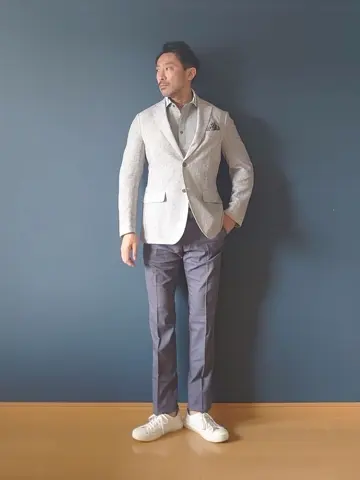 JOSEPH ABBOUD 安東 コーディネート画像