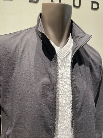 JOSEPH ABBOUD 伊津野 コーディネート画像