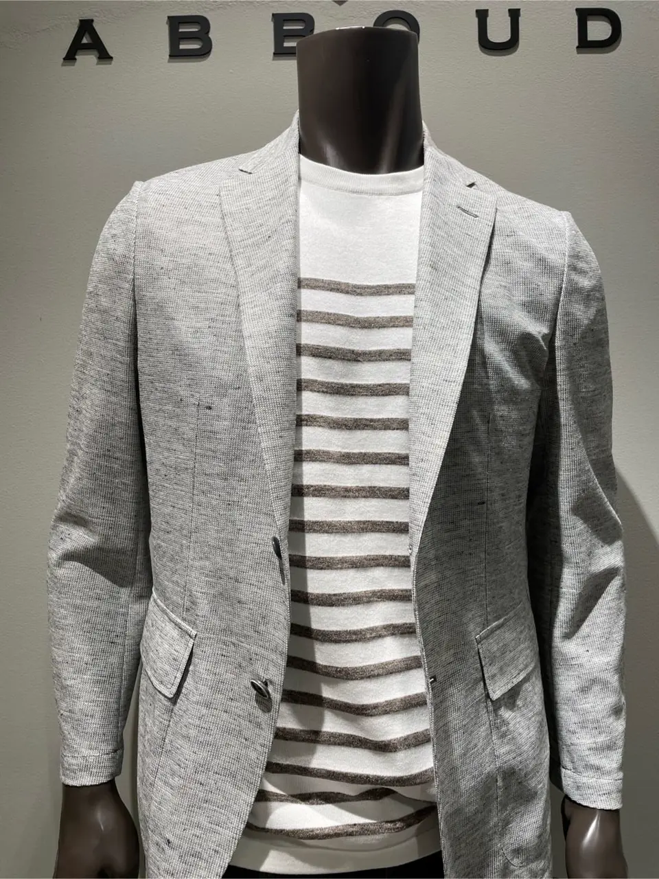 JOSEPH ABBOUD 伊津野 コーディネート画像