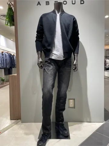 JOSEPH ABBOUD 伊津野 コーディネート画像