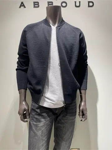 JOSEPH ABBOUD 伊津野 コーディネート画像