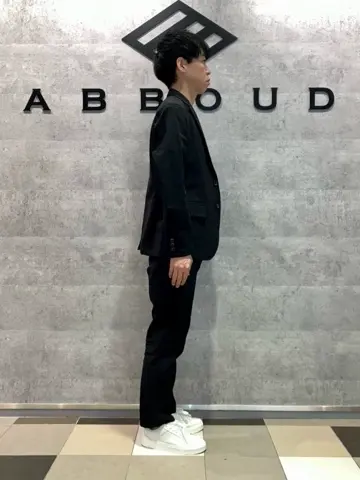 JOSEPH ABBOUD 足立 コーディネート画像