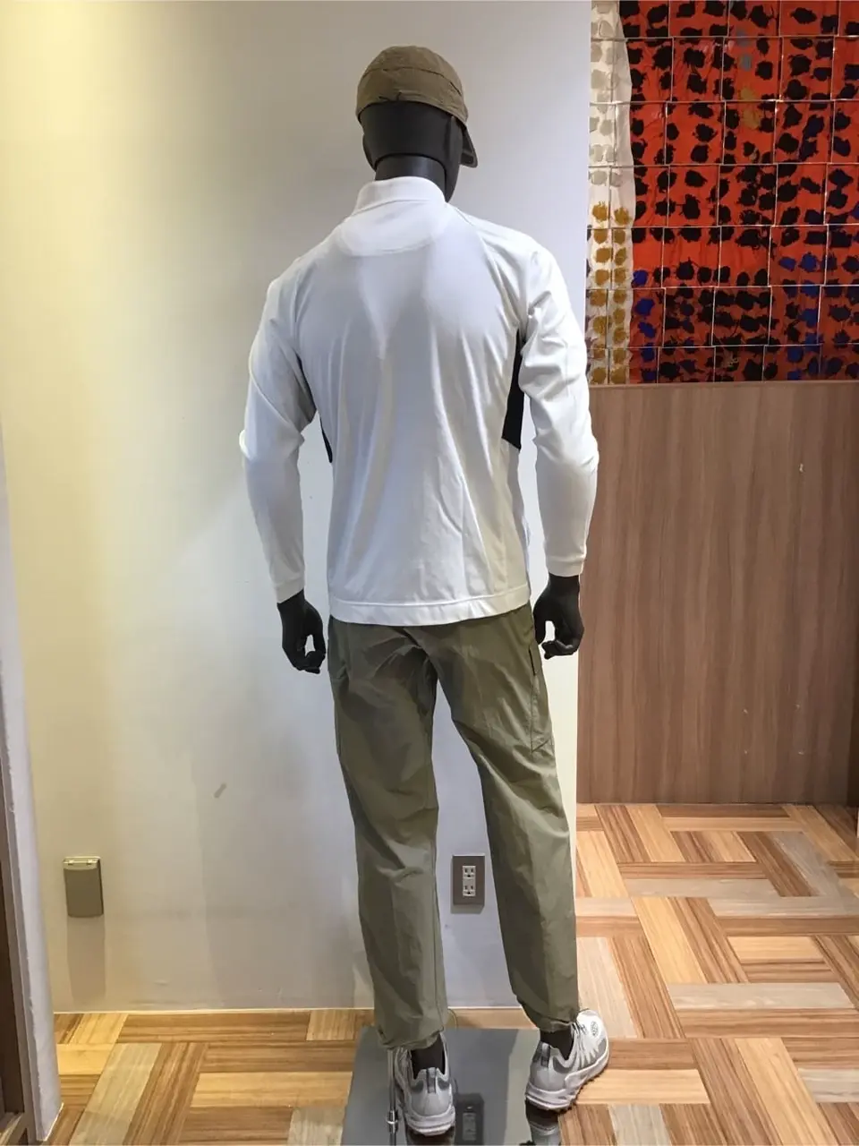 JOSEPH ABBOUD 三澄 コーディネート画像