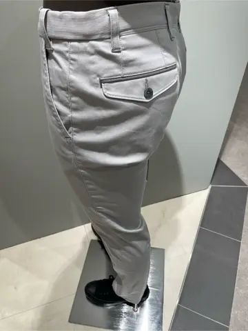 JOSEPH ABBOUD 伊津野 コーディネート画像