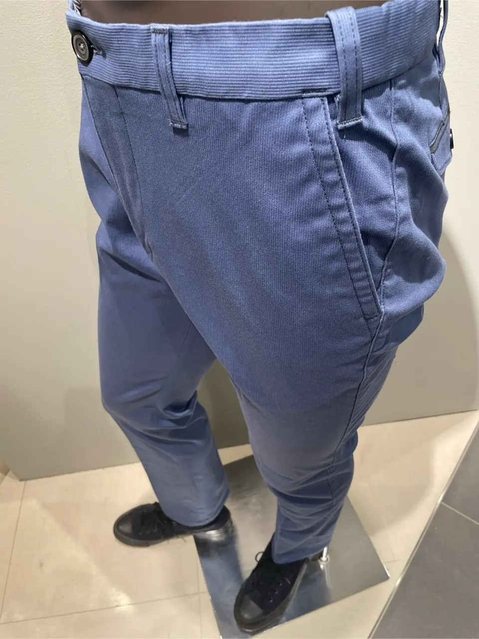 JOSEPH ABBOUD 伊津野 コーディネート画像