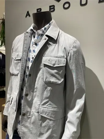 JOSEPH ABBOUD 伊津野 コーディネート画像