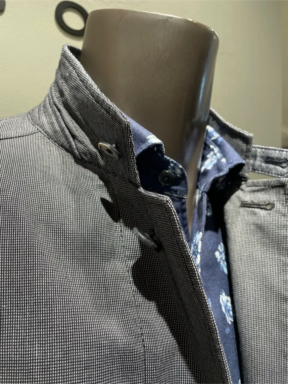 JOSEPH ABBOUD 伊津野 コーディネート画像