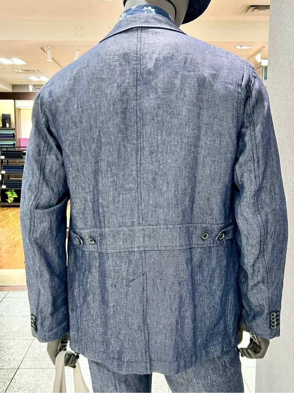 JOSEPH ABBOUD 上田 コーディネート画像