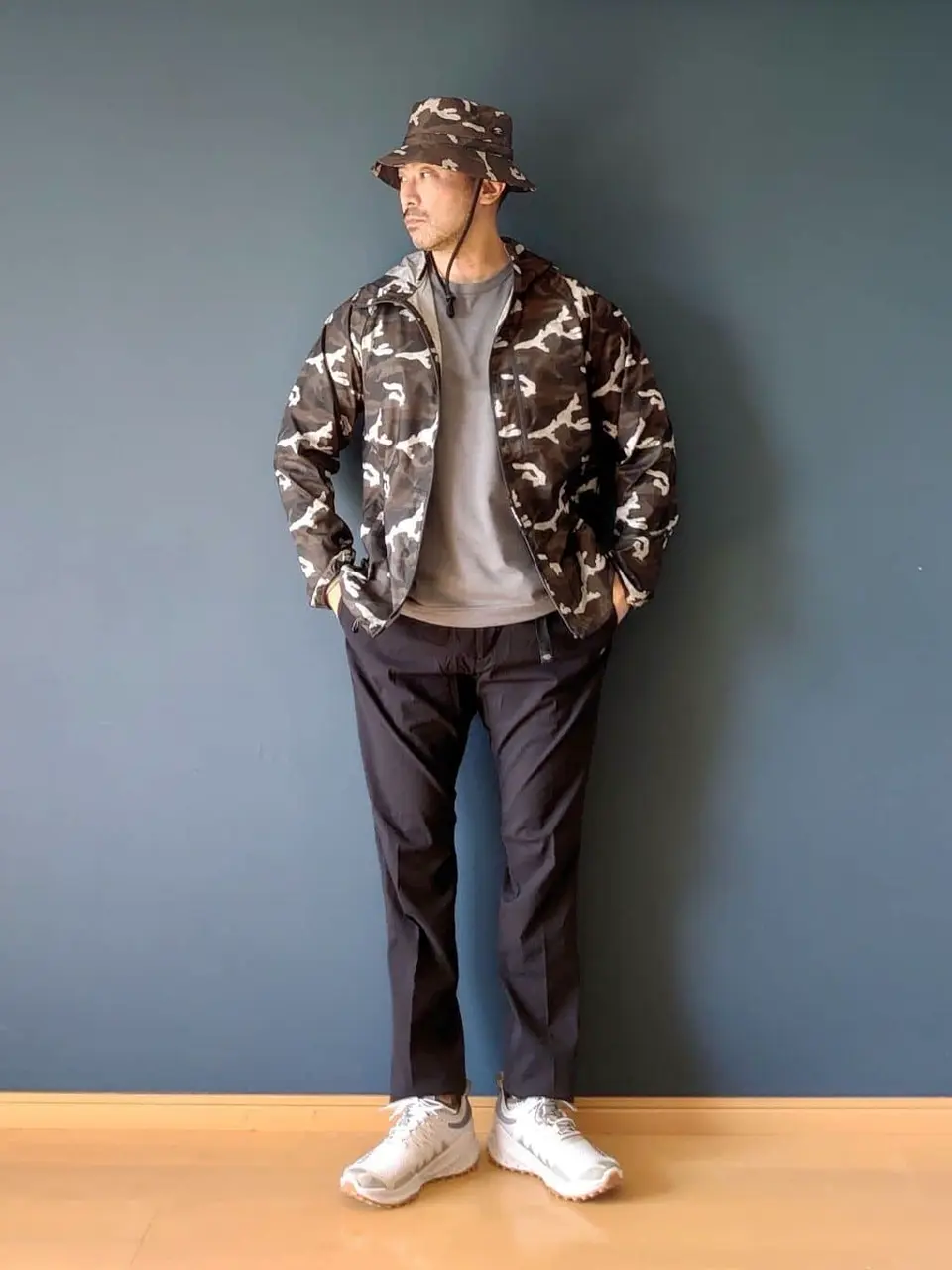 JOSEPH ABBOUD 安東 コーディネート画像