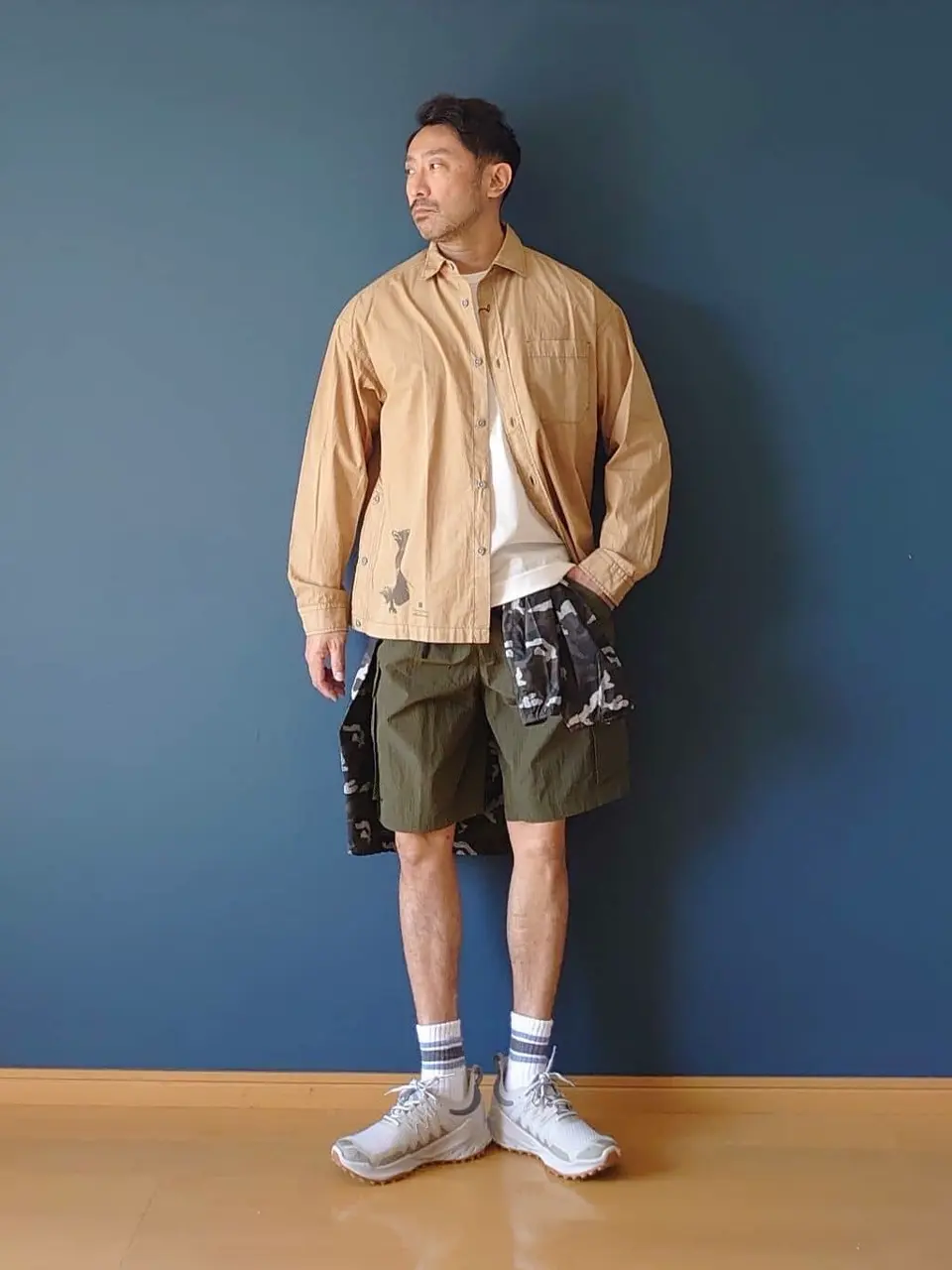 JOSEPH ABBOUD 安東 コーディネート画像