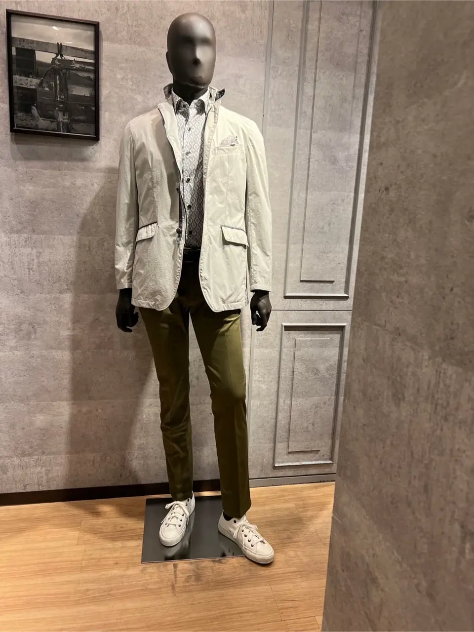 JOSEPH ABBOUD 上條 コーディネート画像