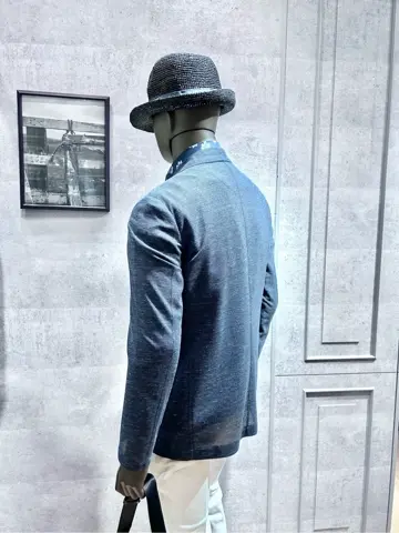 JOSEPH ABBOUD 二澤 コーディネート画像