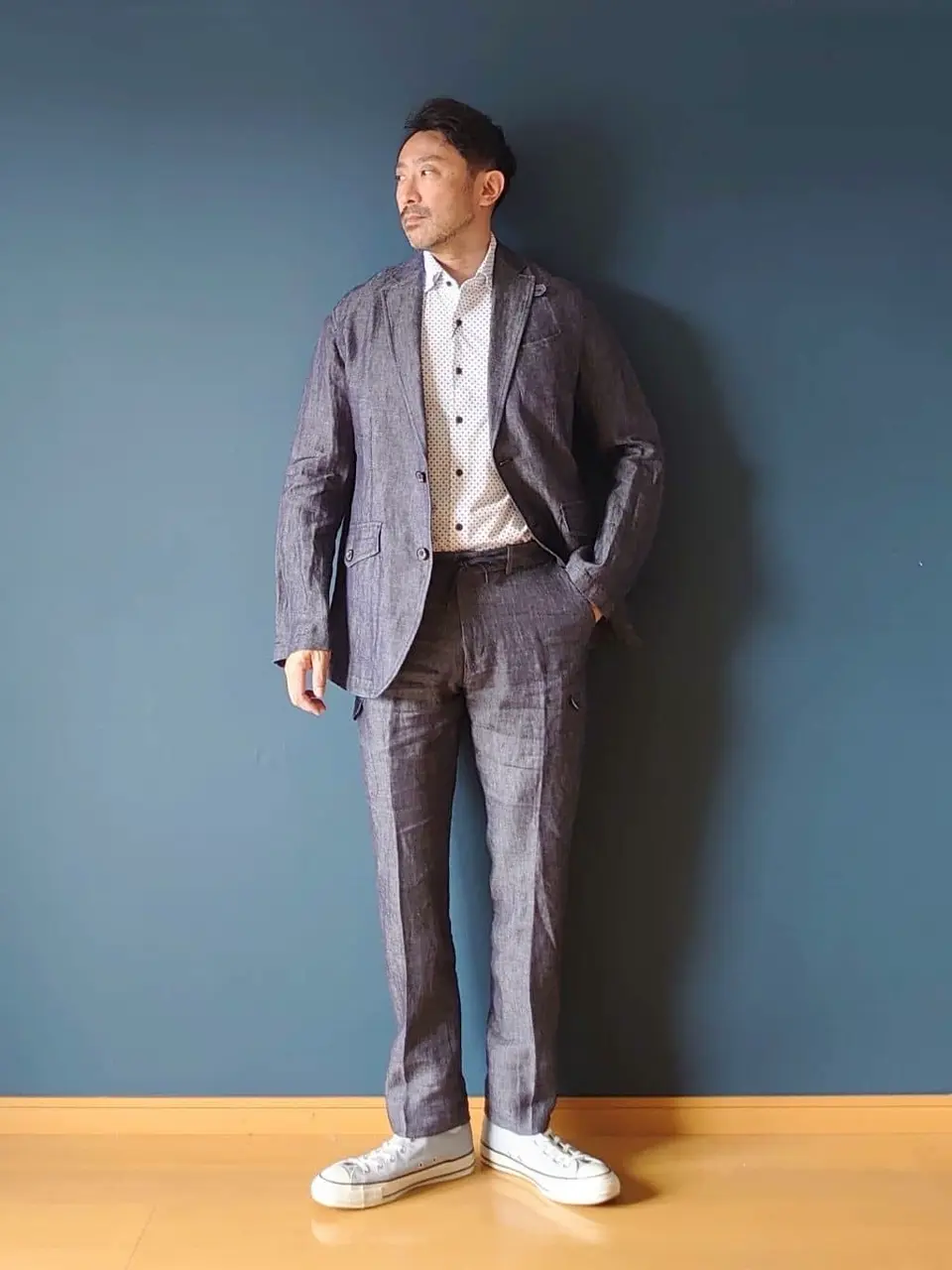 JOSEPH ABBOUD 安東 コーディネート画像