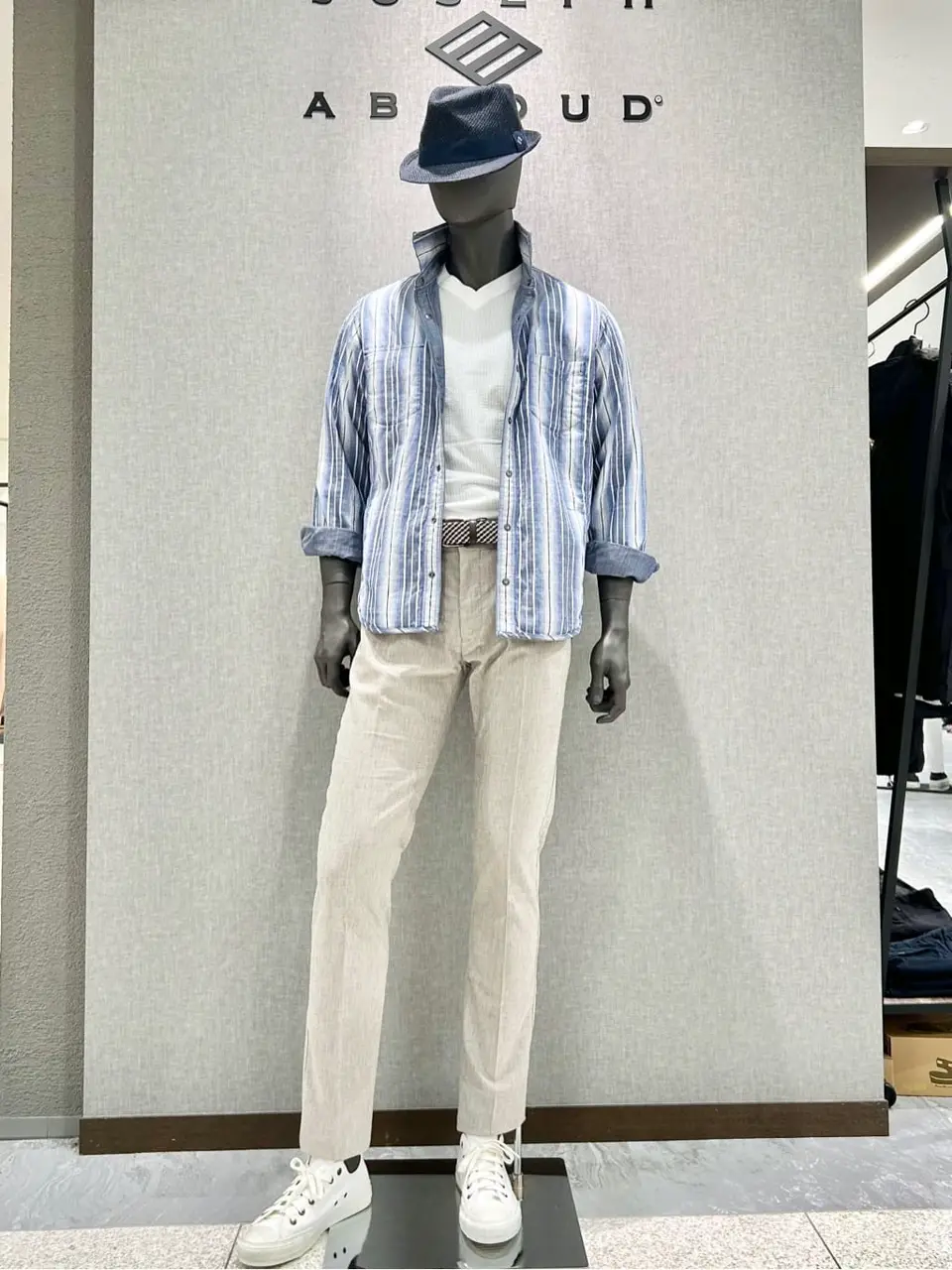 JOSEPH ABBOUD 上田 コーディネート画像