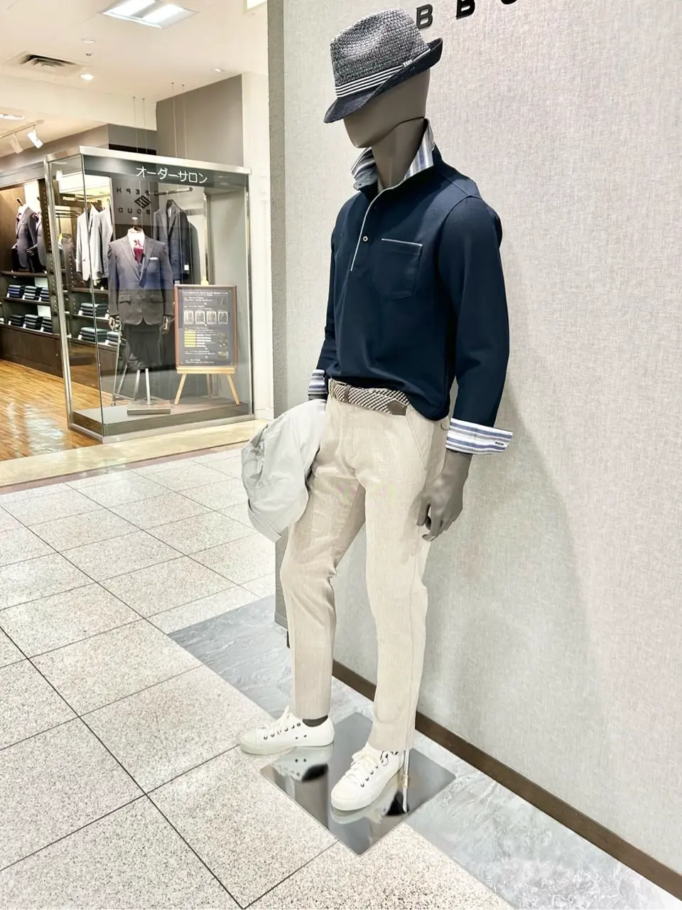 JOSEPH ABBOUD 上田 コーディネート画像