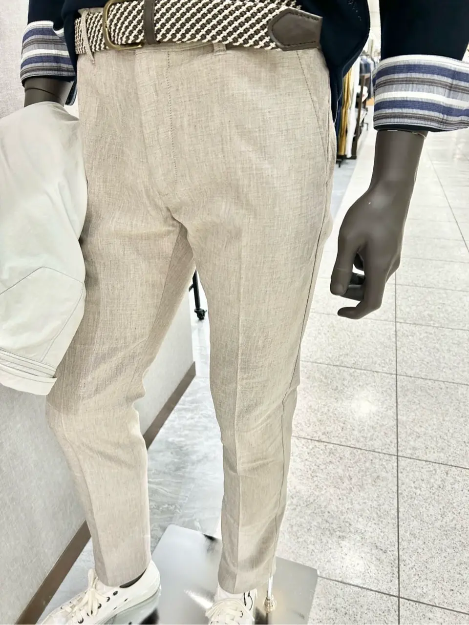 JOSEPH ABBOUD 上田 コーディネート画像