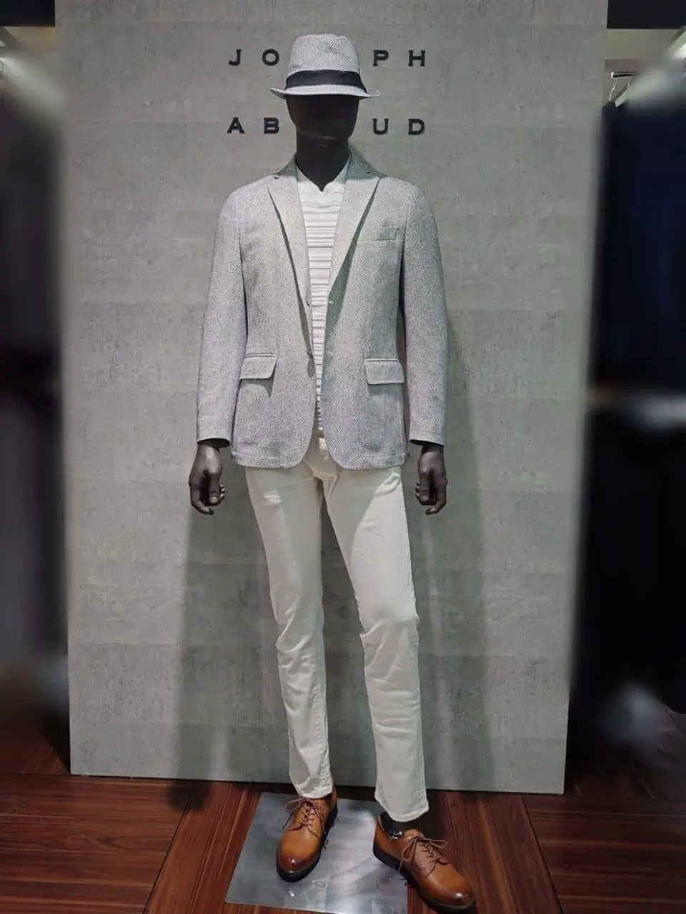 JOSEPH ABBOUD 石川 コーディネート画像