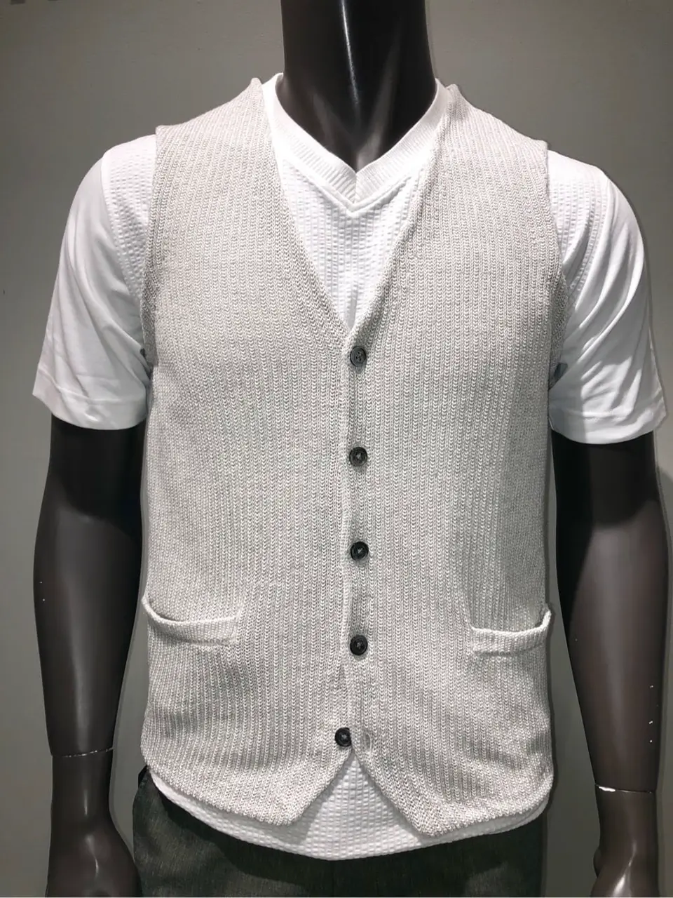 JOSEPH ABBOUD 川田 コーディネート画像